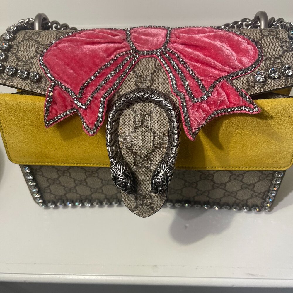 Authentic Gucci Dionysus GG Supreme Shoulder Bag